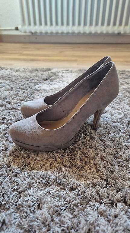 Tamaris Scarpe da donna: Tamaris High Heels Gr. 36 – Usato da Oberriet SG venduto da maxie97