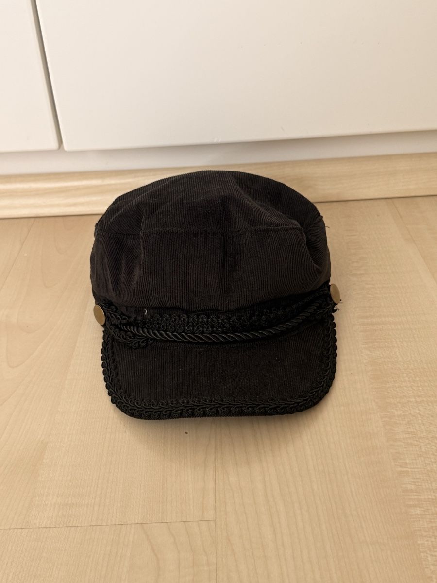 Chapeaux, bonnets & casquettes: Schwarze Schiffermütze – D'occasion à Neerach par lar_tkp2 1