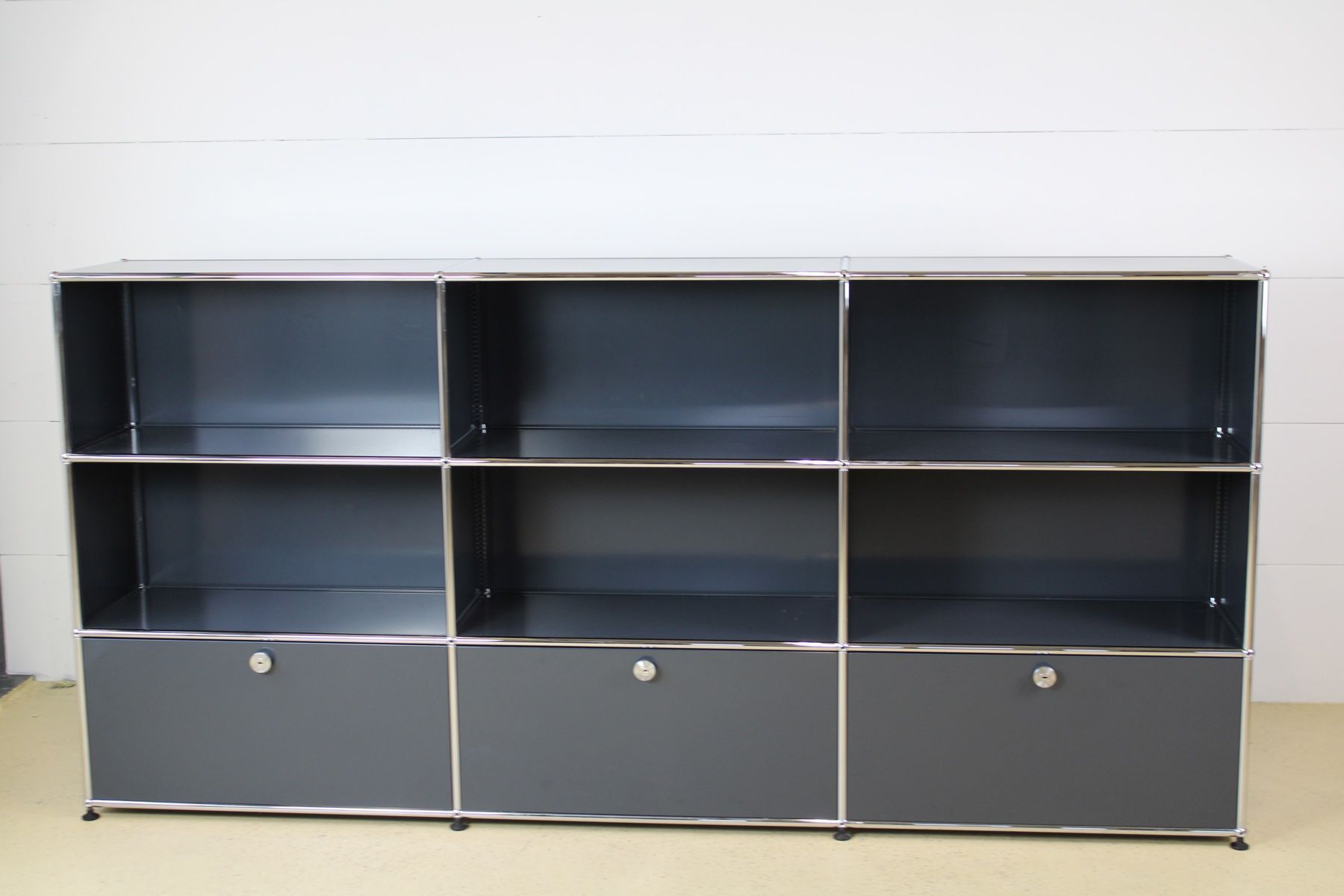 USM Cassettiere: USM Sideboard, Lieferung möglich – Usato da Meinisberg venduto da atelier_TILIJA 1