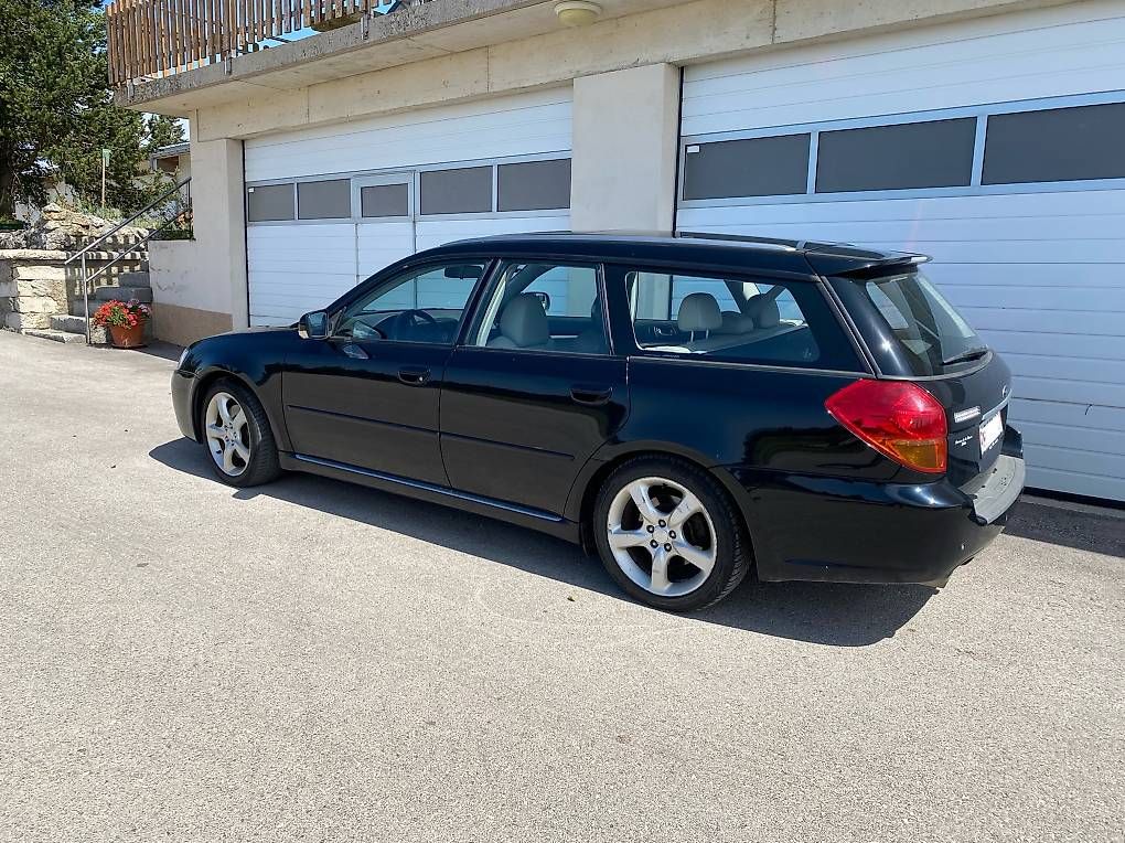 Subaru Autos: Subaru Legacy 3.0R – D'occasion à Petit-Martel par GregS_1011 1