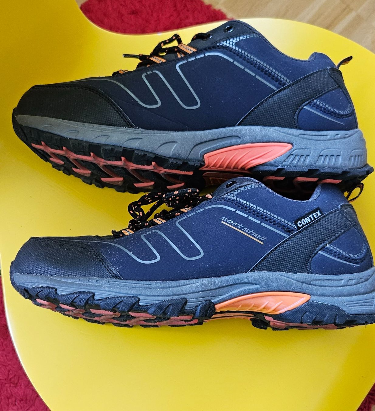 Chaussures femmes: Trekkingschuh Gr 41 neu! – Neuf (Voir description) à herisau par Florusa 1