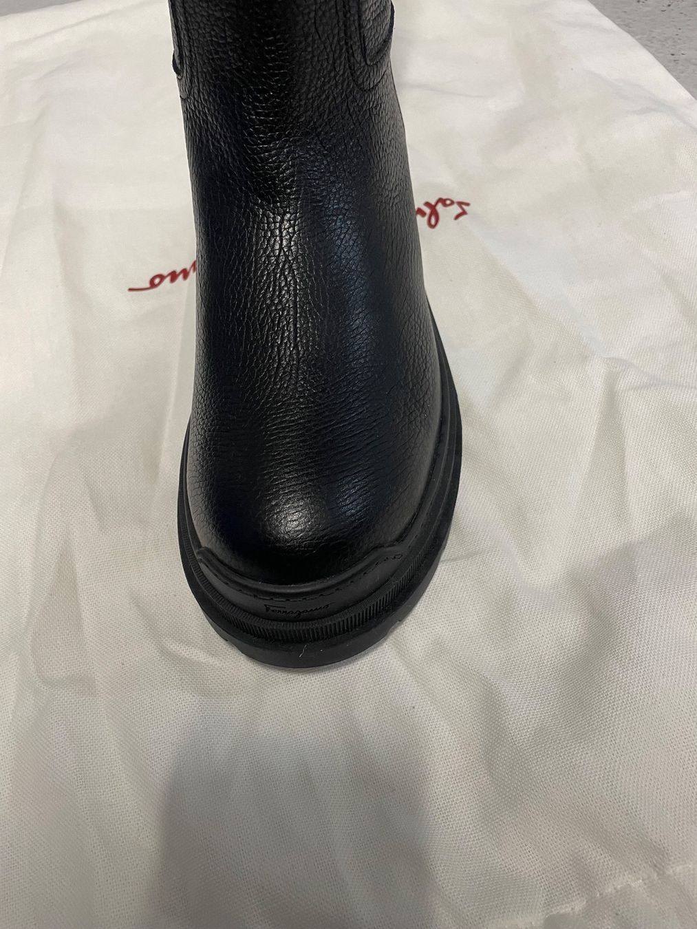 Salvatore Ferragamo Damenschuhe: Ferragamo  Stiefel neu – Neu und originalverpackt aus Zürich von cvr_lv6d 2