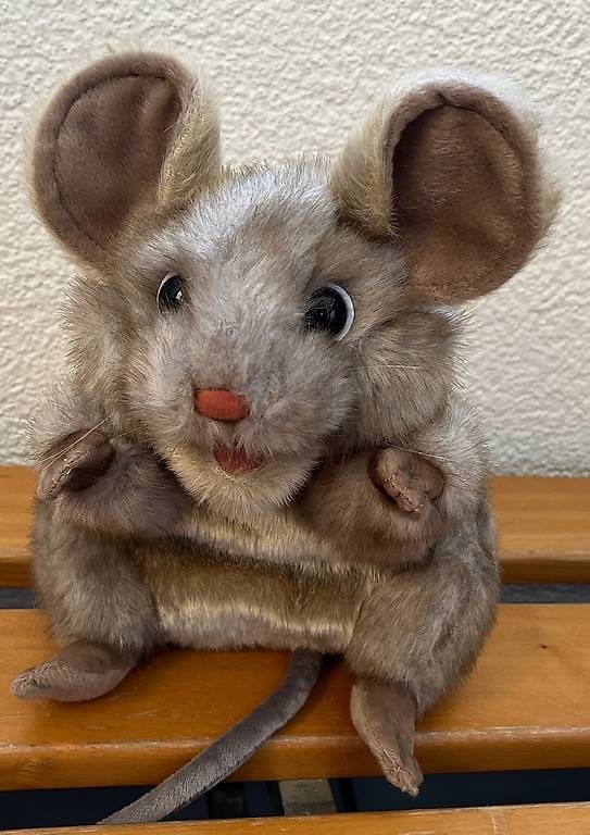 Spielzeuge: Maus Handpuppe – Gebraucht aus Luzern von tflorin