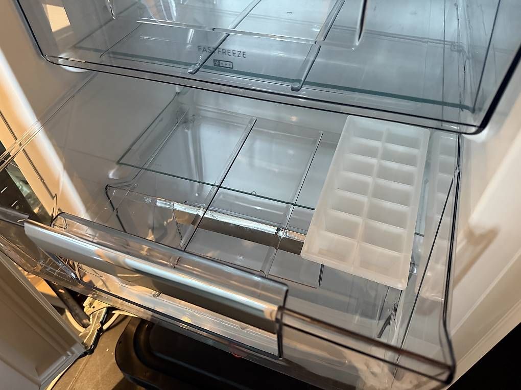 Electrolux Kühlschrank: Electrolux Einbau Kühlschrank mit Gefrierkobination – Gebraucht aus Uster von Sasisa 4