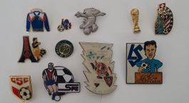 Lot d'anciens pins de football - Collectionneur rêvé
