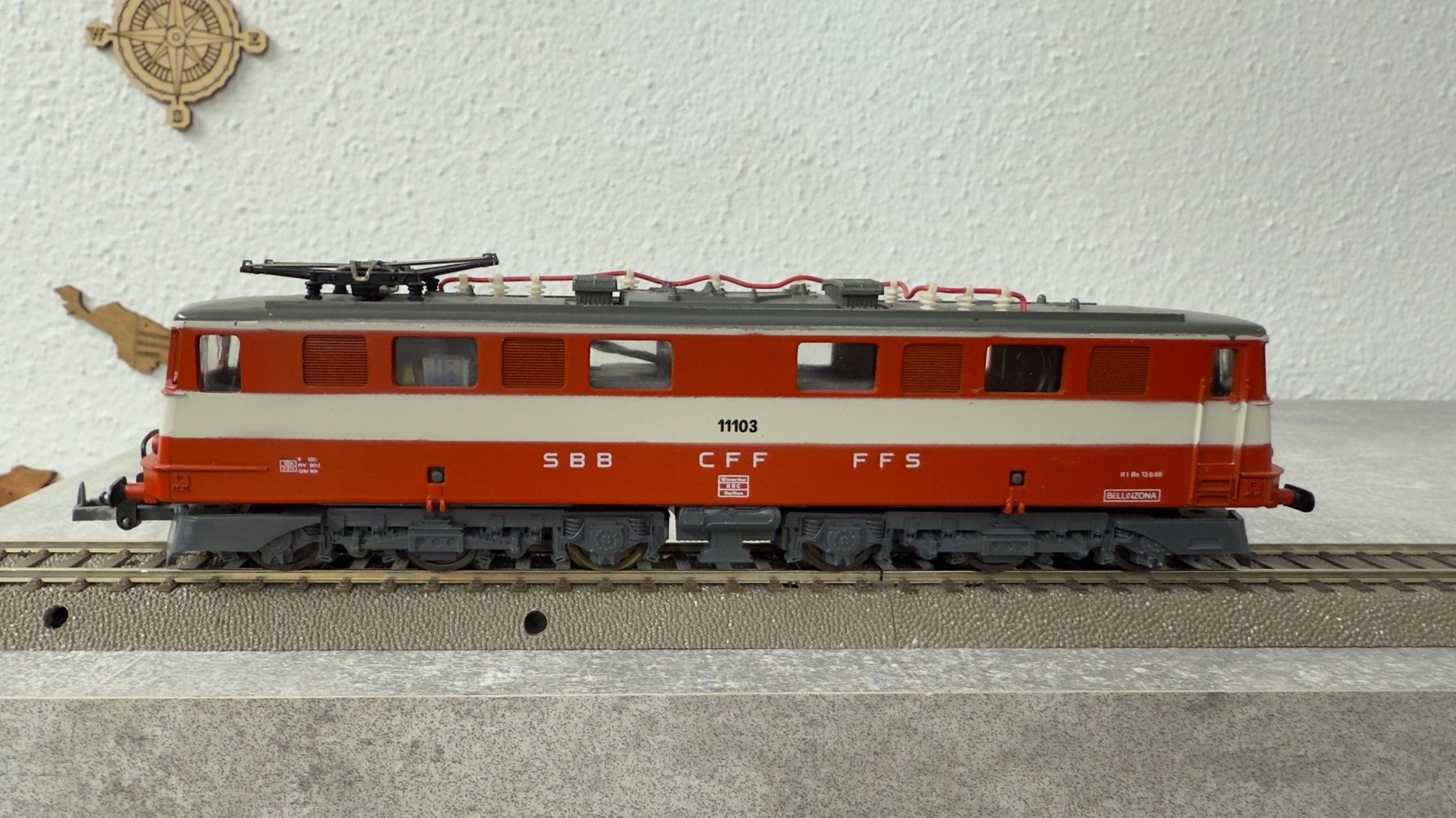 Lima Modellini di ferrovie: Lima Ae 6/6 Swiss Express H0 / DC – Usato da Schlieren venduto da rat_lq6b 1