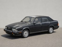 Alfa Romeo 75 2.5 V6 Milano