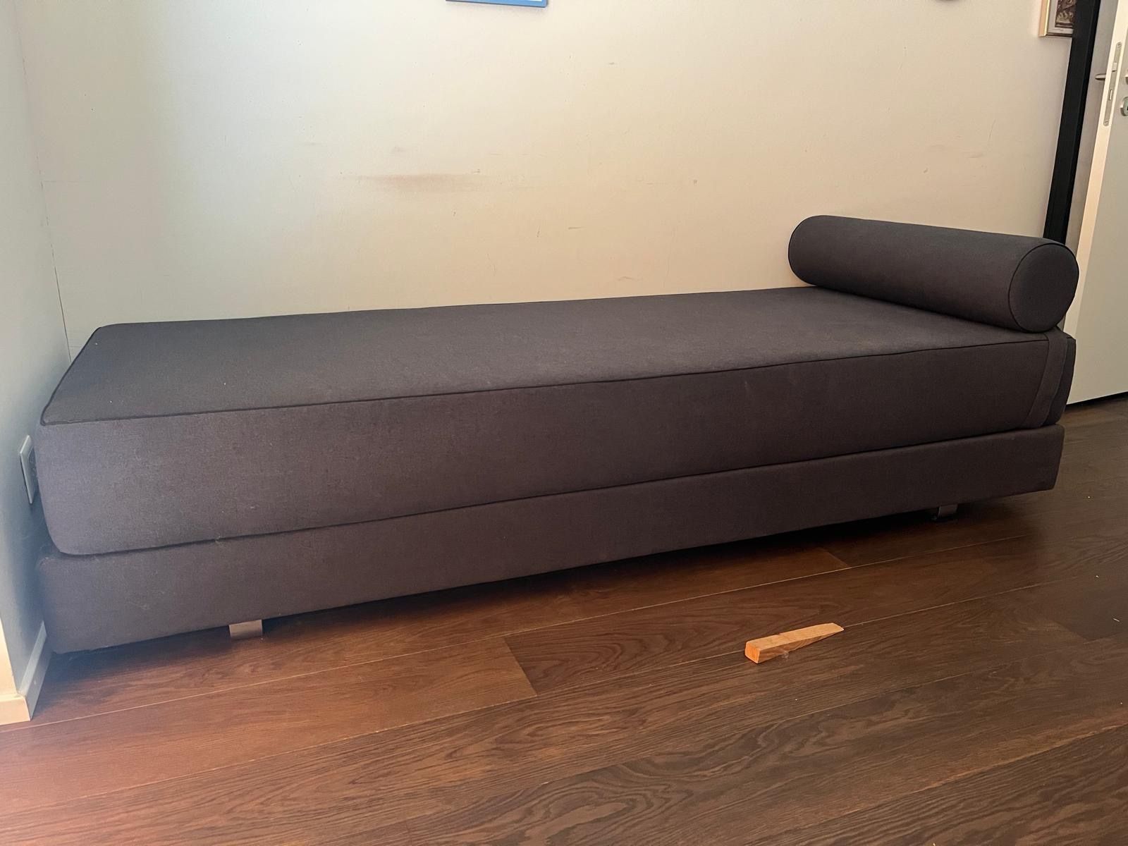 Softline Chaises longues: Neuwertiges Schlafsofa Gästebett, daybed, Lubi Softline – Neuf (Voir description) à Münchenstein par Ladypink7 1