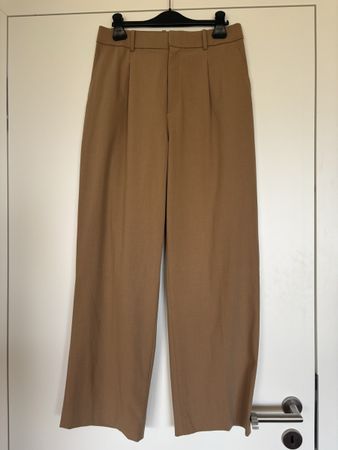 Pantalon Uniqlo beige taille 38 état neuf