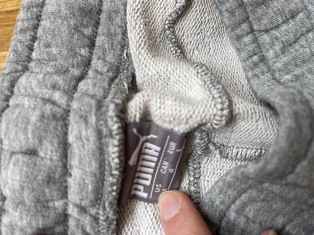 Pantaloni: Puma Jogginghose Grau – Usato da Dübendorf venduto da LeonhardsRicardo 2