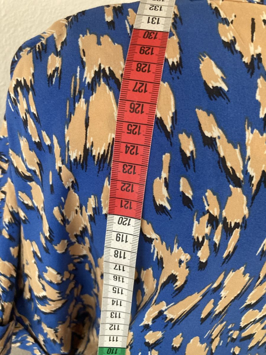 Comma Kleider: Kleid Comma Viscose Grösse 36 blau \beige – Gebraucht aus Zürich von fra_c6nh 3