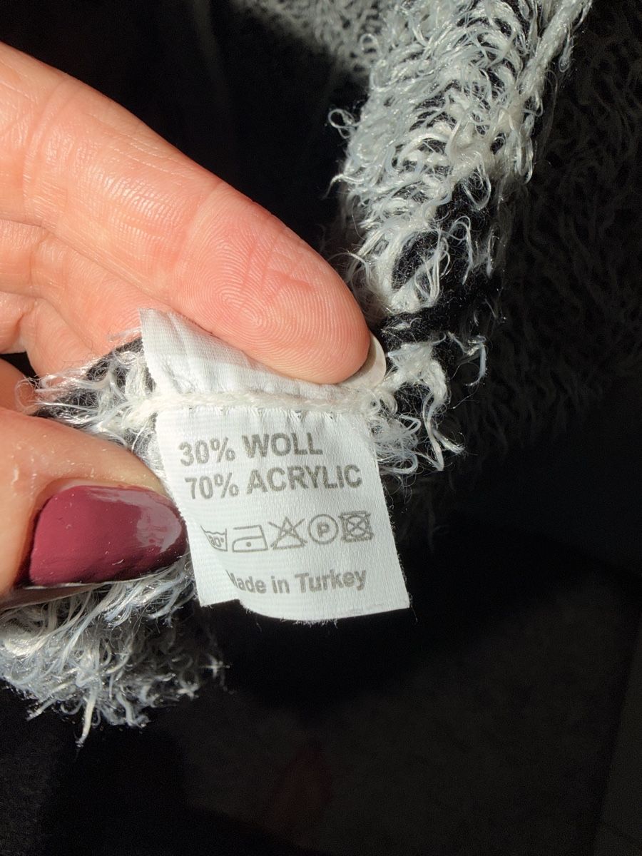 Pullover & Sweatshirts: Pulli – Gebraucht aus St. Niklaus VS von jas_13 1