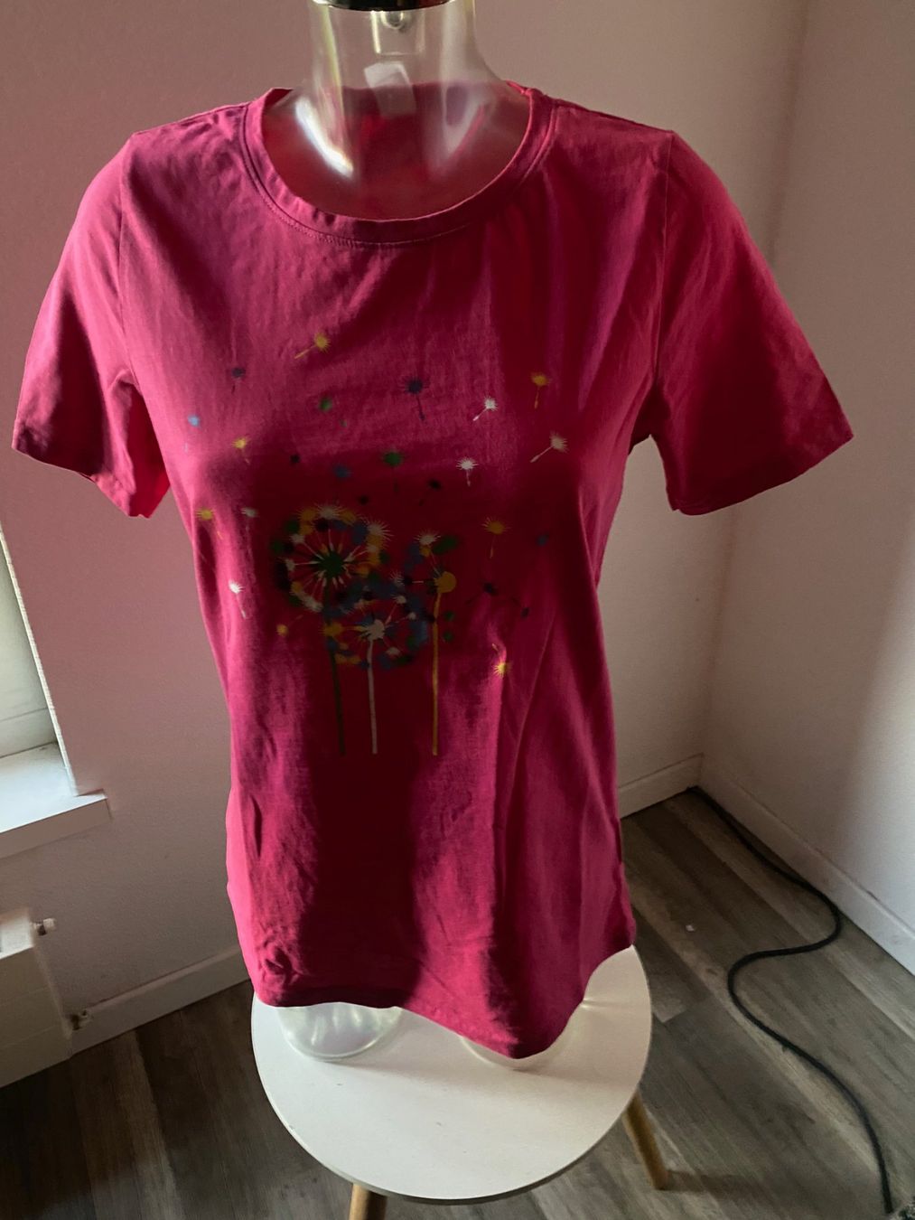 T-Shirts: T-Shirt pink Grösse 38 – Gebraucht aus Allenwinden von Obalu 1