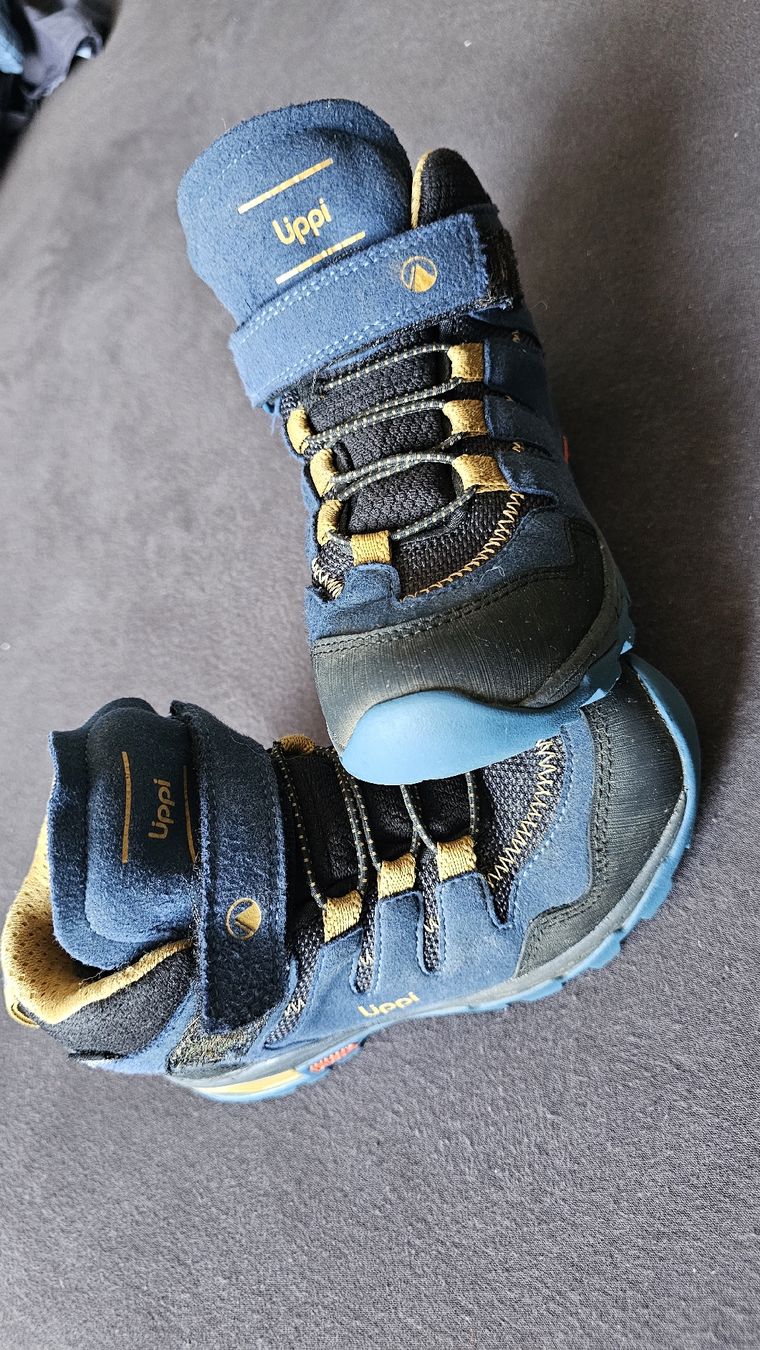 Chaussures hommes: lippi Wanderschuhe Grösse 30 gebraucht – D'occasion à Tann par dan_dzf8
