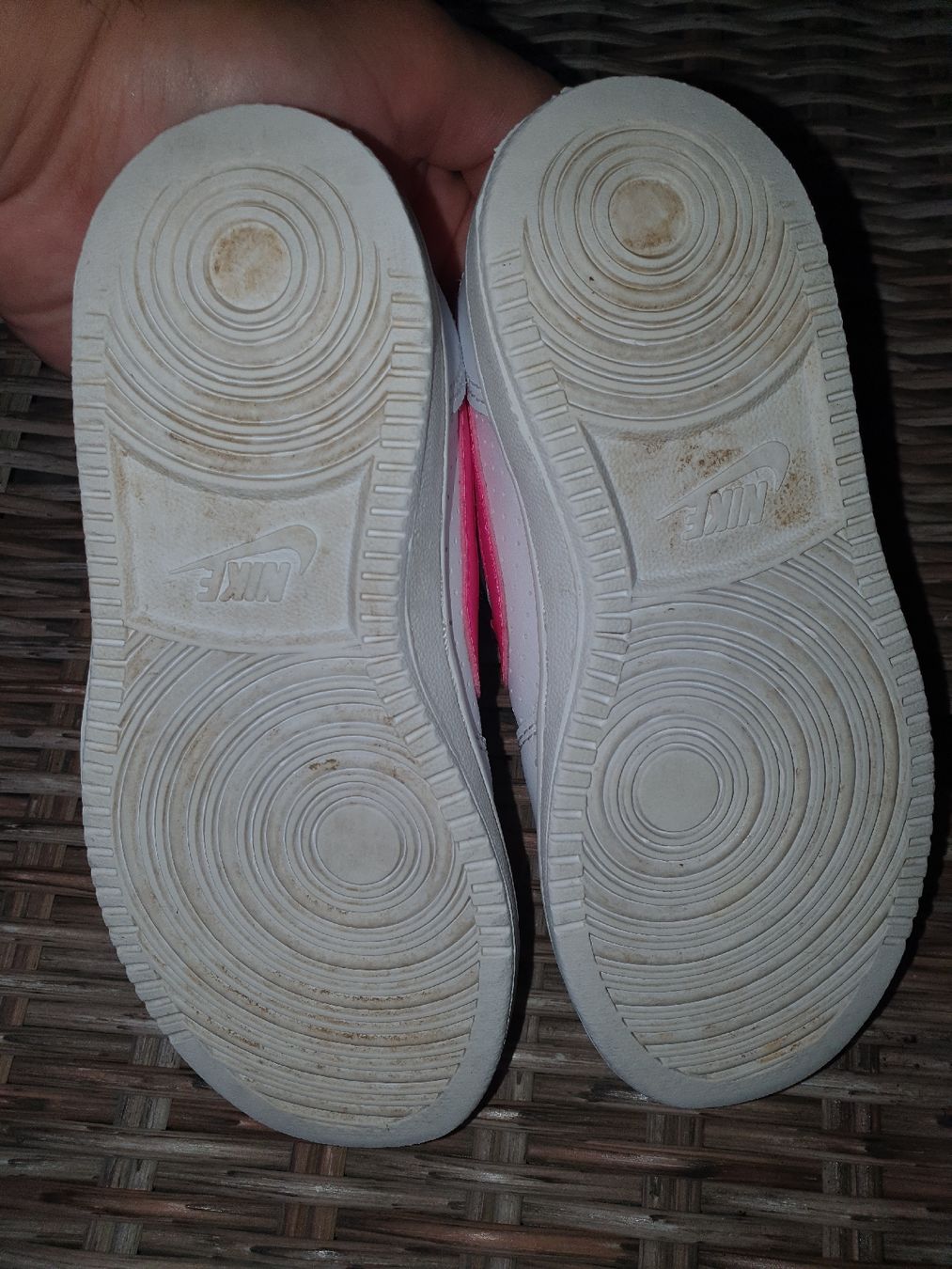 Nike Scarpe per ragazze: Nike Schuh grösse 28 – Nuovo (secondo la descrizione) da Altendorf venduto da caj_hry2 3
