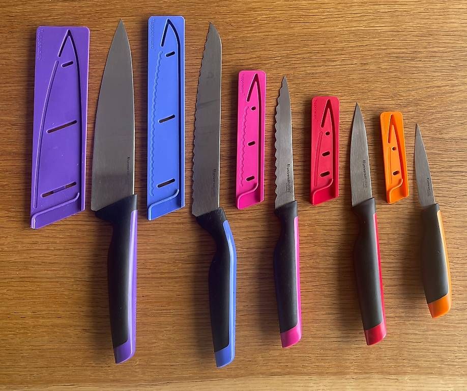 Tupperware Coltelli: Tupperware Messer Set . inkl Versand – Usato da Rothenfluh venduto da lotte27