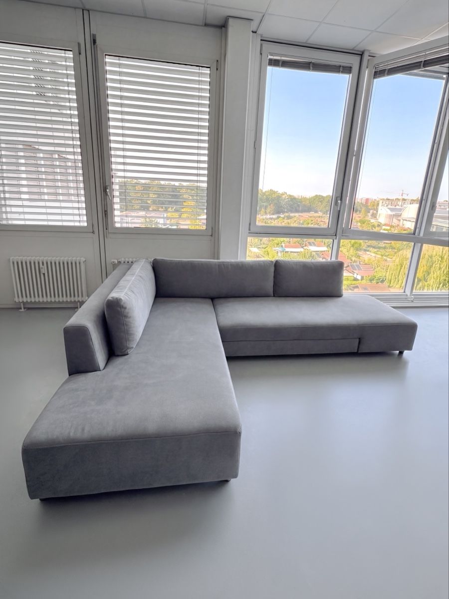 Sofas: Canapé d’angle convertible gris structuré - parfait état – Neu (gemäss Beschreibung) aus Le Lignon von WilliamAndry