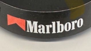 Marlboro Portacenere: Aschenbecher Marlboro – Usato da Leuk-Stadt venduto da 2thcircle 1