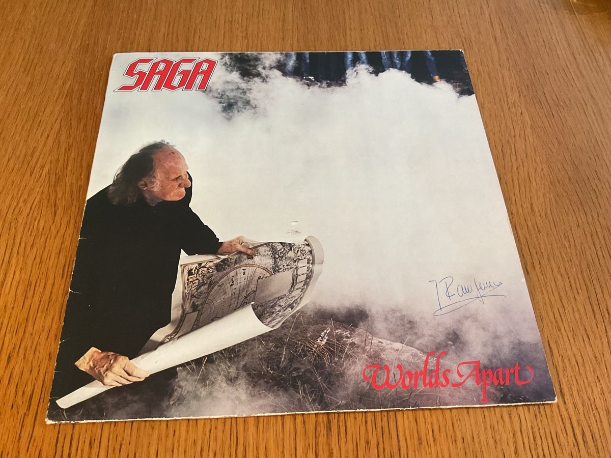 Dischi in vinile: SAGA Worlds Apart Vinyl LP Polydor – Usato da Steinach venduto da Quarkie