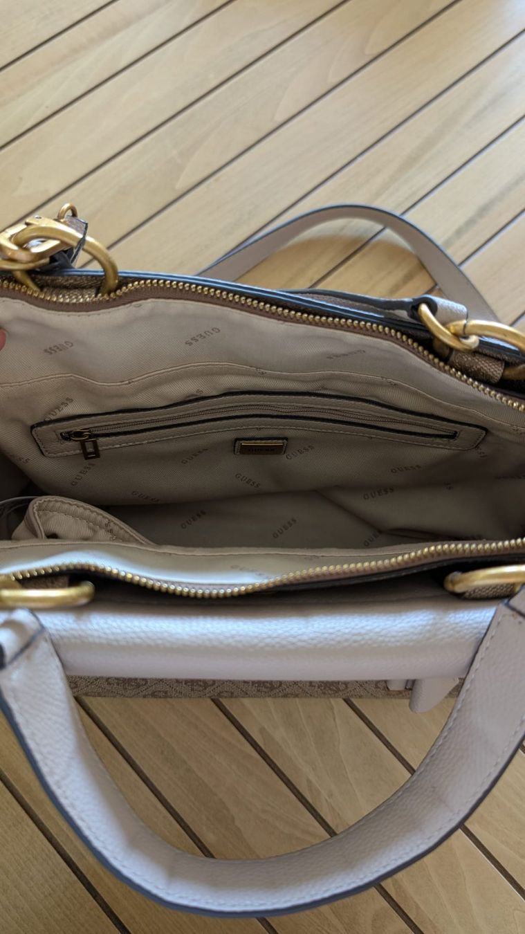 Guess Borse da donna: Guess Handtasche in Beige, neuwertig – Usato da Au SG venduto da and_cra 4