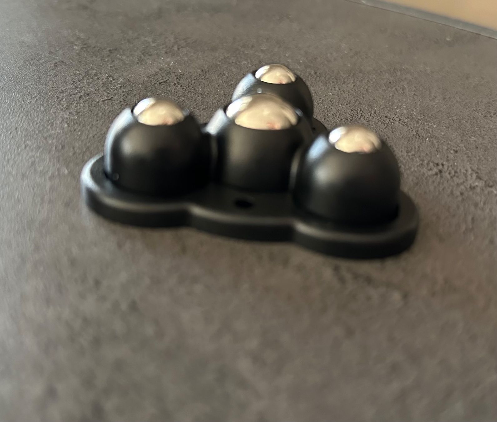 Ruote per filare: 8 Pièces Roulettes Pivotantes Noires – Nuovo e nell'imballaggio originale da Nyon venduto da jen_7dfc 2
