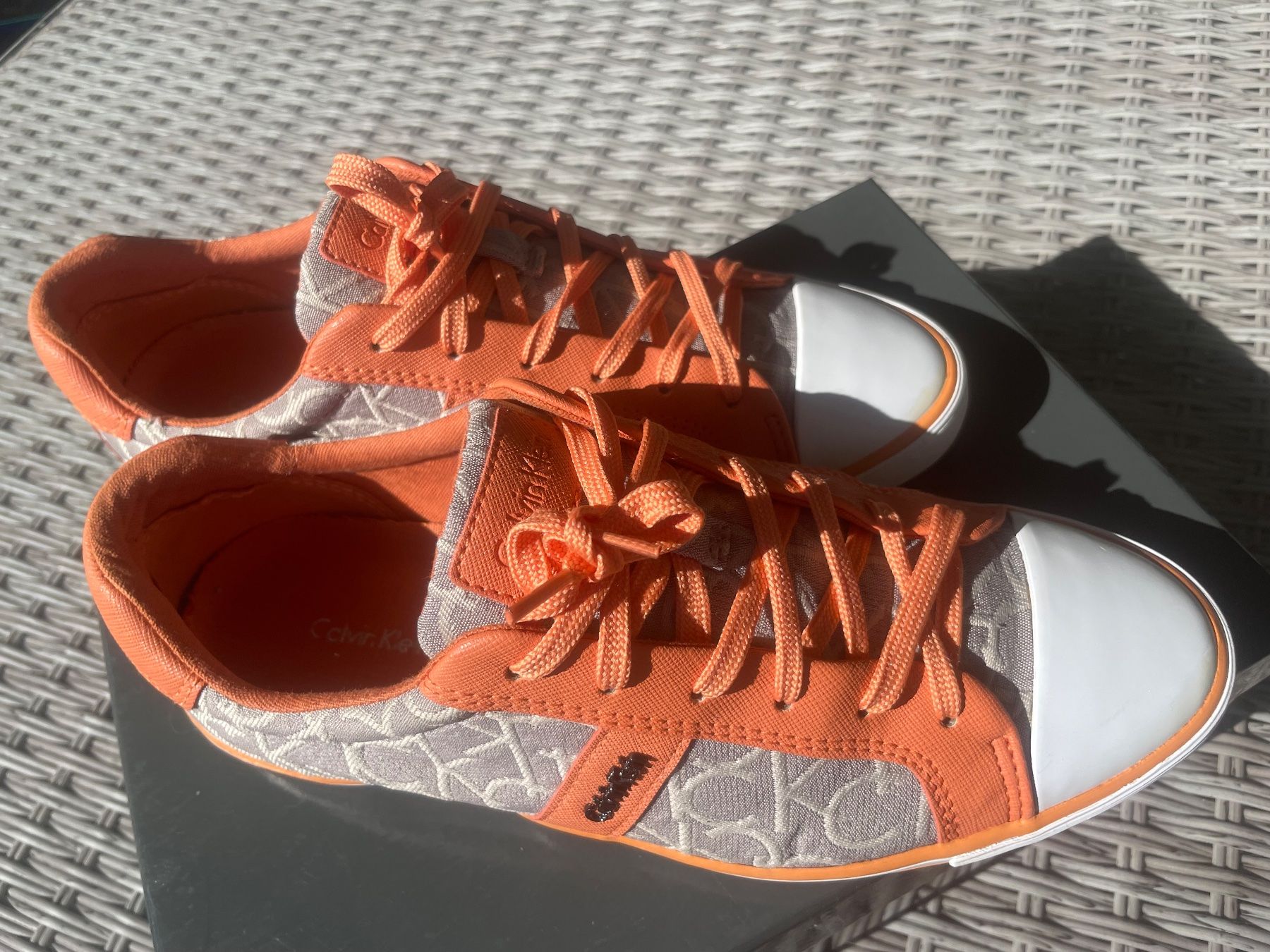 Calvin Klein Scarpe da donna: Sneakers Calvin Klein Gr.38 – Usato da Wallisellen venduto da Rally68 1