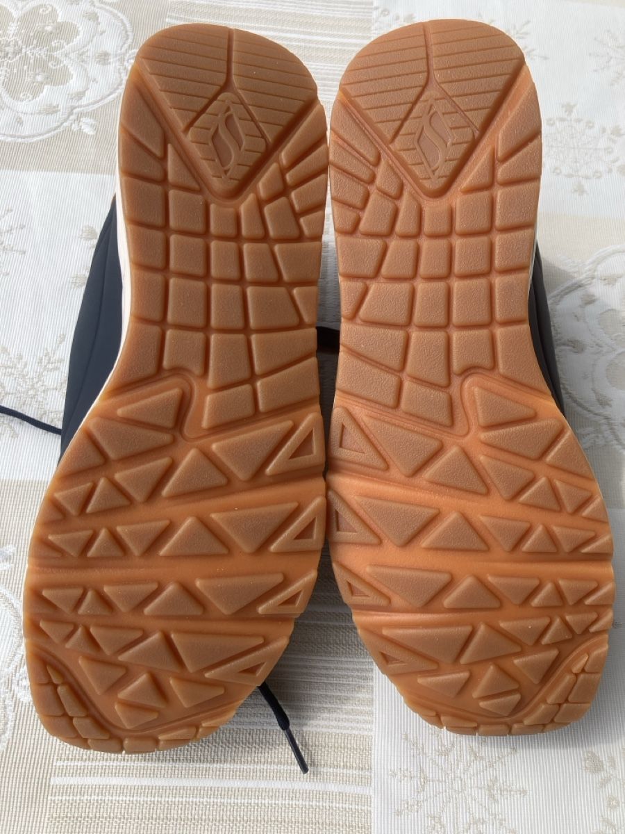 Skechers Scarpe da uomo: Chaussures Skechers pointure 44 – Nuovo (secondo la descrizione) da Pully venduto da claddagh 3