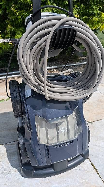 Accessori per Piscine: Zodiac robot de nettoyage piscine – Usato da Ecuvillens venduto da pcorpataux 1