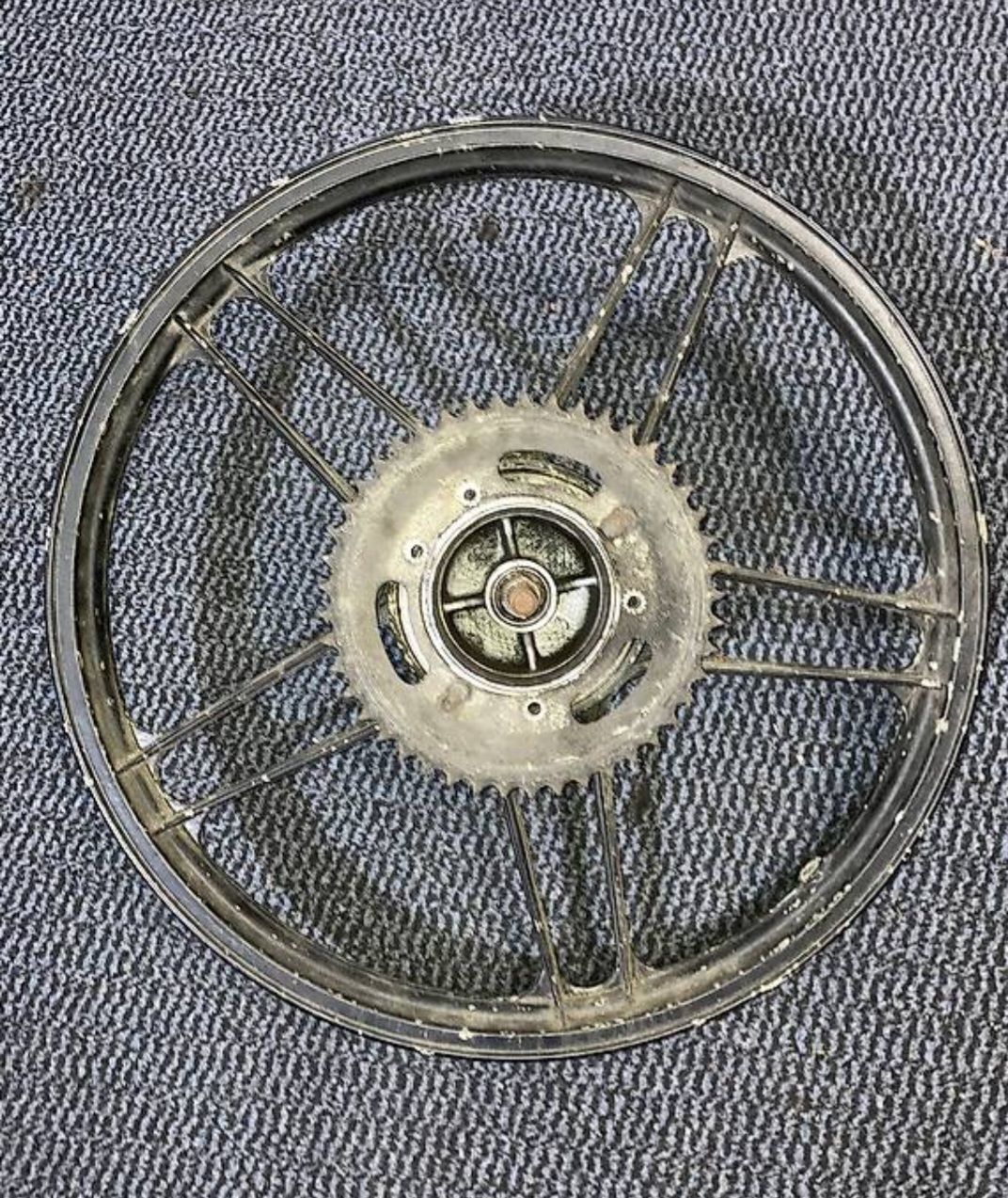 Puch Felgen: Puch Maxi S Sternfelge – Defekt aus Niederwangen BE von drizabone