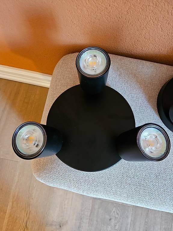Lustres & lampes de plafonds: Deckenstrahler, Preis pro Stück. – Neuf (Voir description) à Zunzgen par Vicehead77