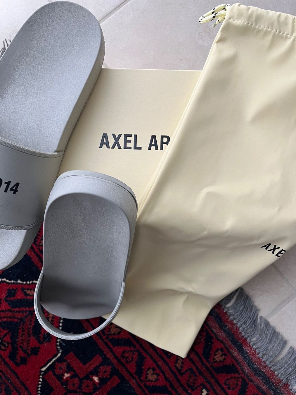 Axel Arigato Scarpe da donna: Pantoffel Axel Arigato – Nuovo (secondo la descrizione) da Wohlenschwil venduto da SimoneACH 3