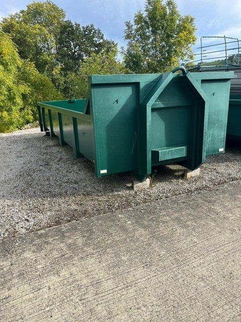 Baucontainer: Benne pour remorque multilift ML5508 – Gebraucht aus Les Thioleyres von Samitrac
