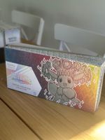 Pokémon Prismatic Evolutions Super Premium Collection
