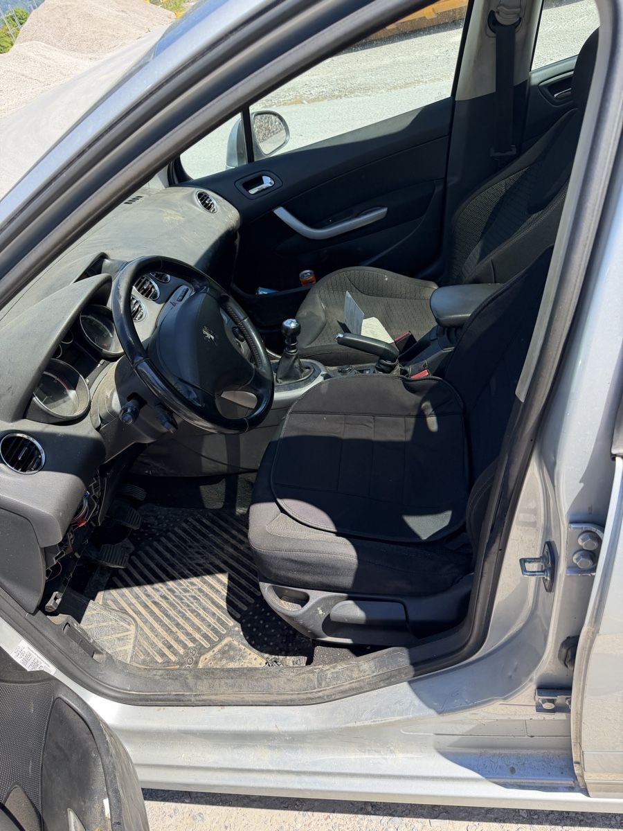 Peugeot Automobili: Peugeot 308 1.6 Diesel 2010 – Usato da Mollis venduto da BSL10 8