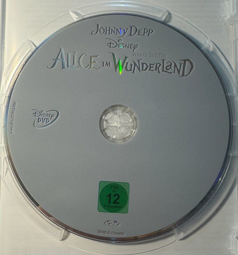 Tutti i DVDs: DVD - ALICE IM WUNDERLAND - JOHNNY DEPP – Usato da Wisen venduto da gigisna 1