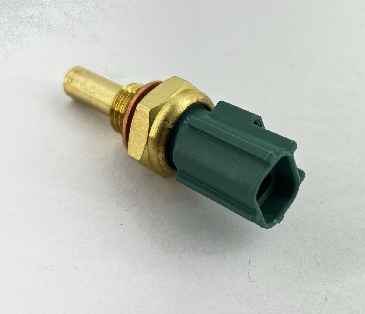 Tutti pezzi di ricambio auto: NRF 727018 Kühlmitteltemperatursensor – Nuovo e nell'imballaggio originale da Schlatt TG venduto da Lukytimes