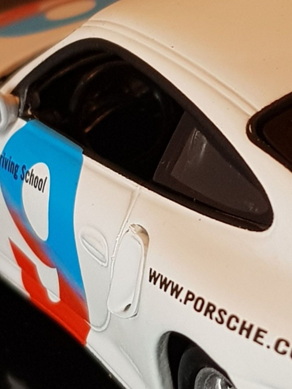 Porsche Modellini d'auto: Porsche 911 Turbo 2000 – Nuovo e nell'imballaggio originale da Chézard-St-Martin venduto da AlPat-Collections 3