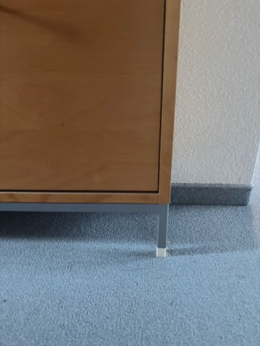 Armadi: Hellbrauner Schuhschrank mit 4 Türen – Usato da Urdorf venduto da leoale 7