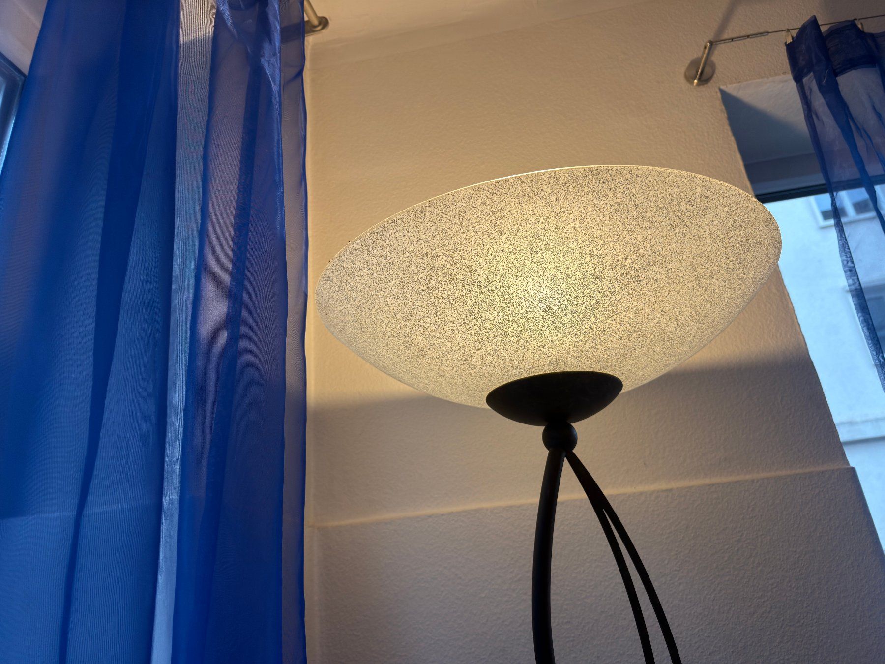 Lampade: Lampe sur pieds bronze – Usato da Lausanne venduto da macgiver1008 2