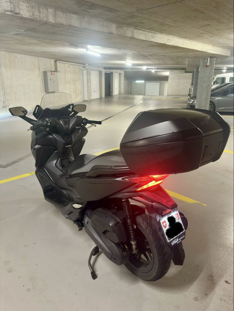 Honda Scooter: Honda Forza 125 – Usato da Vionnaz venduto da alb_hnr9 3