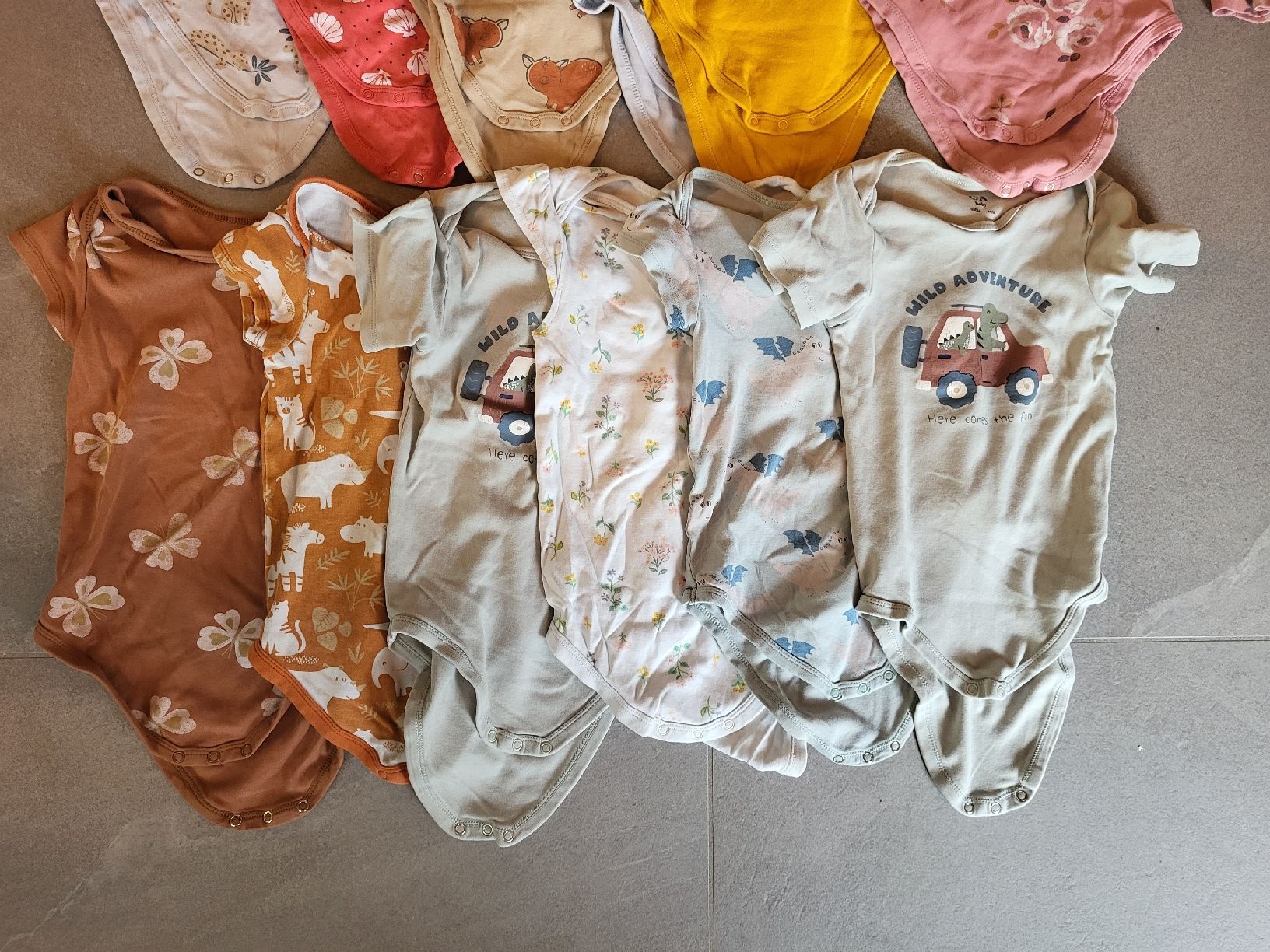 C&A Lotti di vestiti: Body Set Grösse 104 – Usato da Oberwangen TG venduto da Murmel82 2