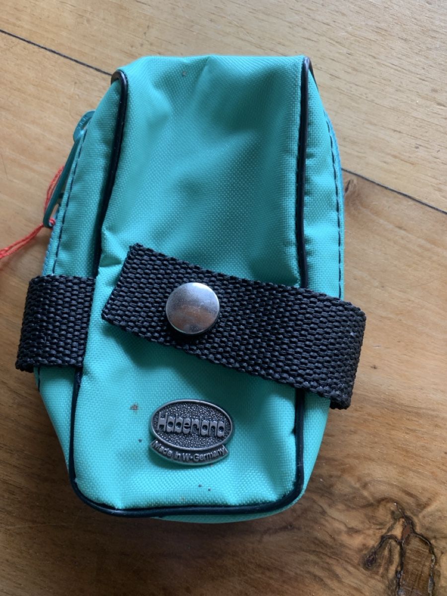 Borse: Kleine Tasche  – Usato da Bonaduz venduto da Schnueff0 1