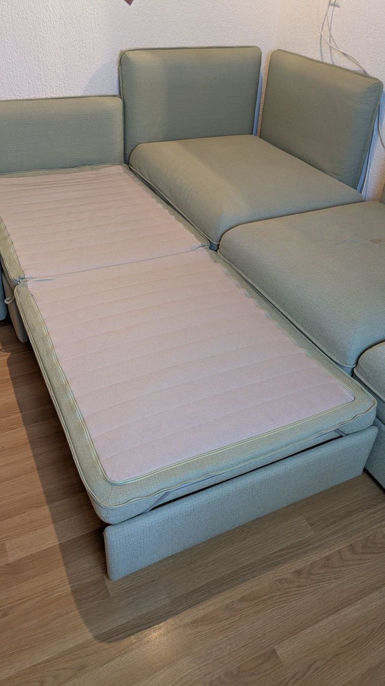 Ikea Divani: IKEA Ecksofa in Hellgrün mit Schlaffunktion und Stauraum – Usato da Münsingen venduto da sb42 2