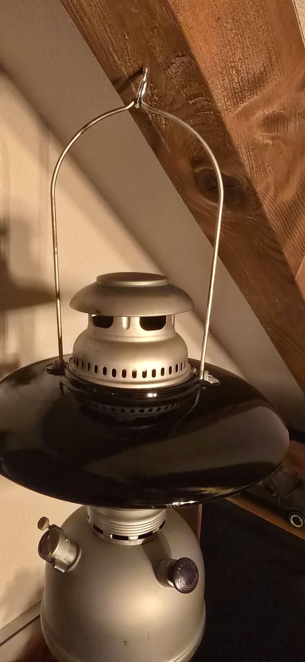 Petromax Lampen: Petromax Geniol Benzinlampe Schweizer Armee – Gebraucht aus Herzogenbuchsee von Revox25 5