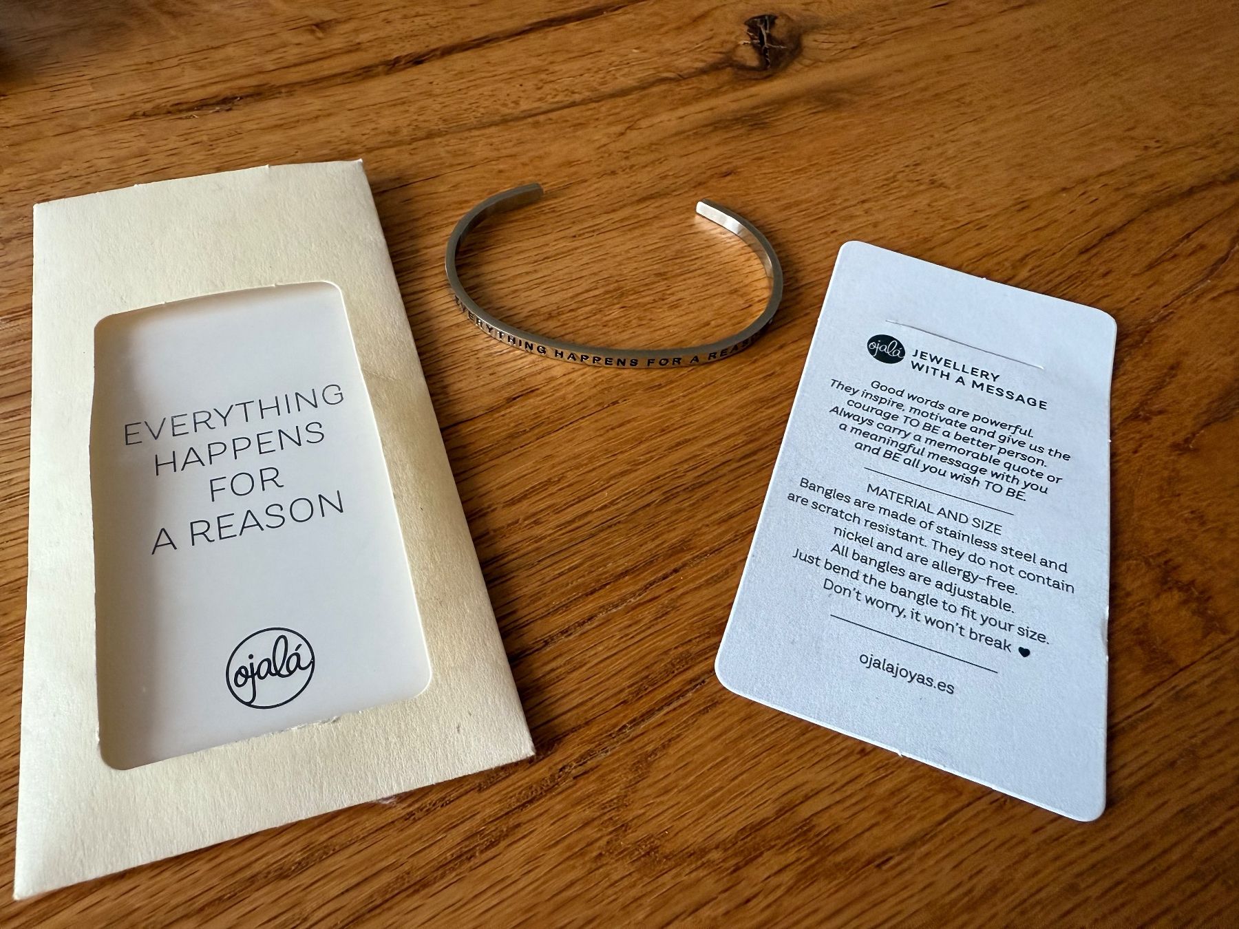 Armbänder & -reifen: Armreif " EVERYTHING HAPPENS FOR A REASON " – Gebraucht aus Basel von jetzt-wird-gemistet 2