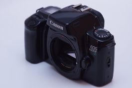Canon EOS 1000F N