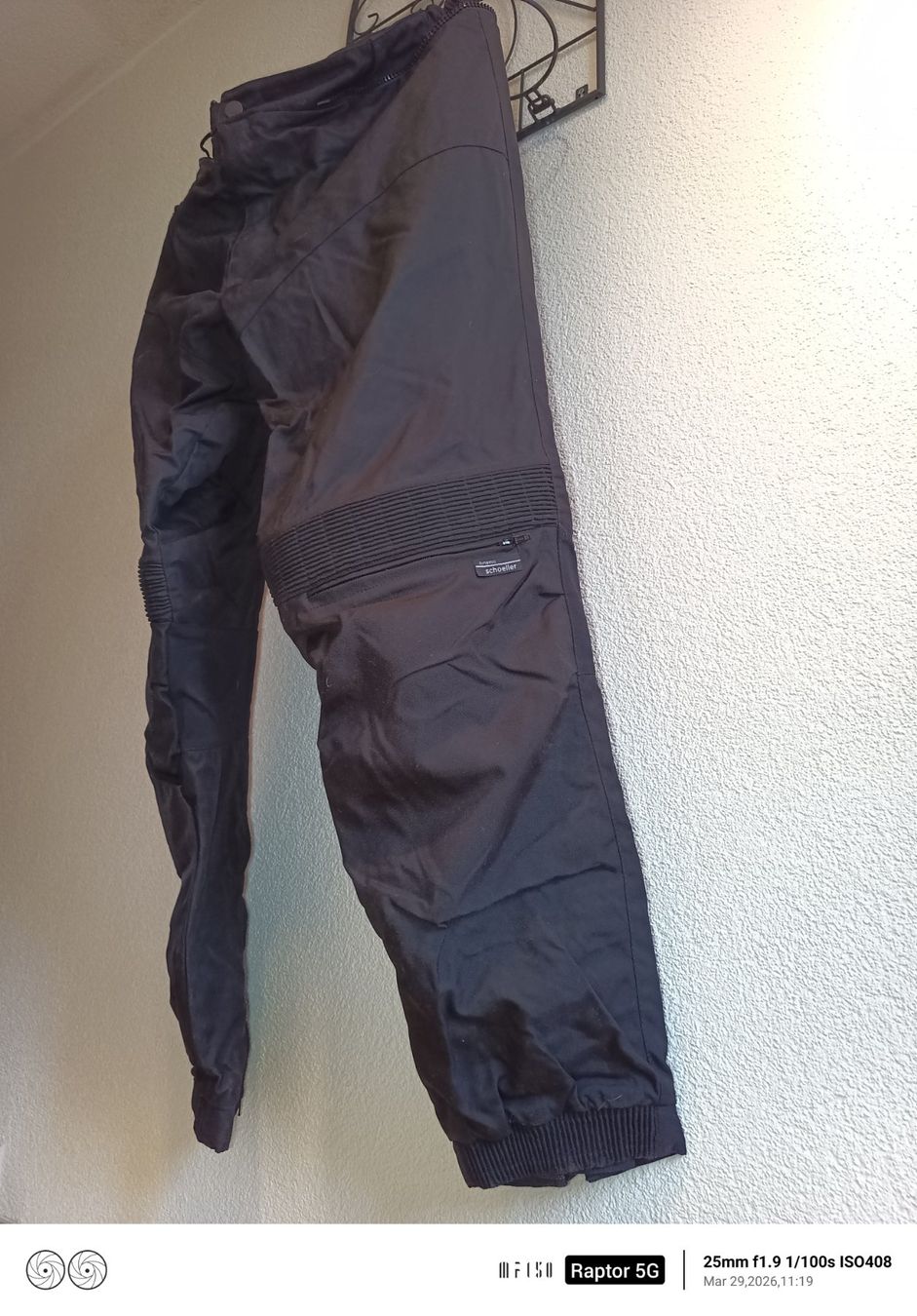 IXS Lotti di vestiti: Motorradbekleidung – Usato da Flawil venduto da TMENGI 3