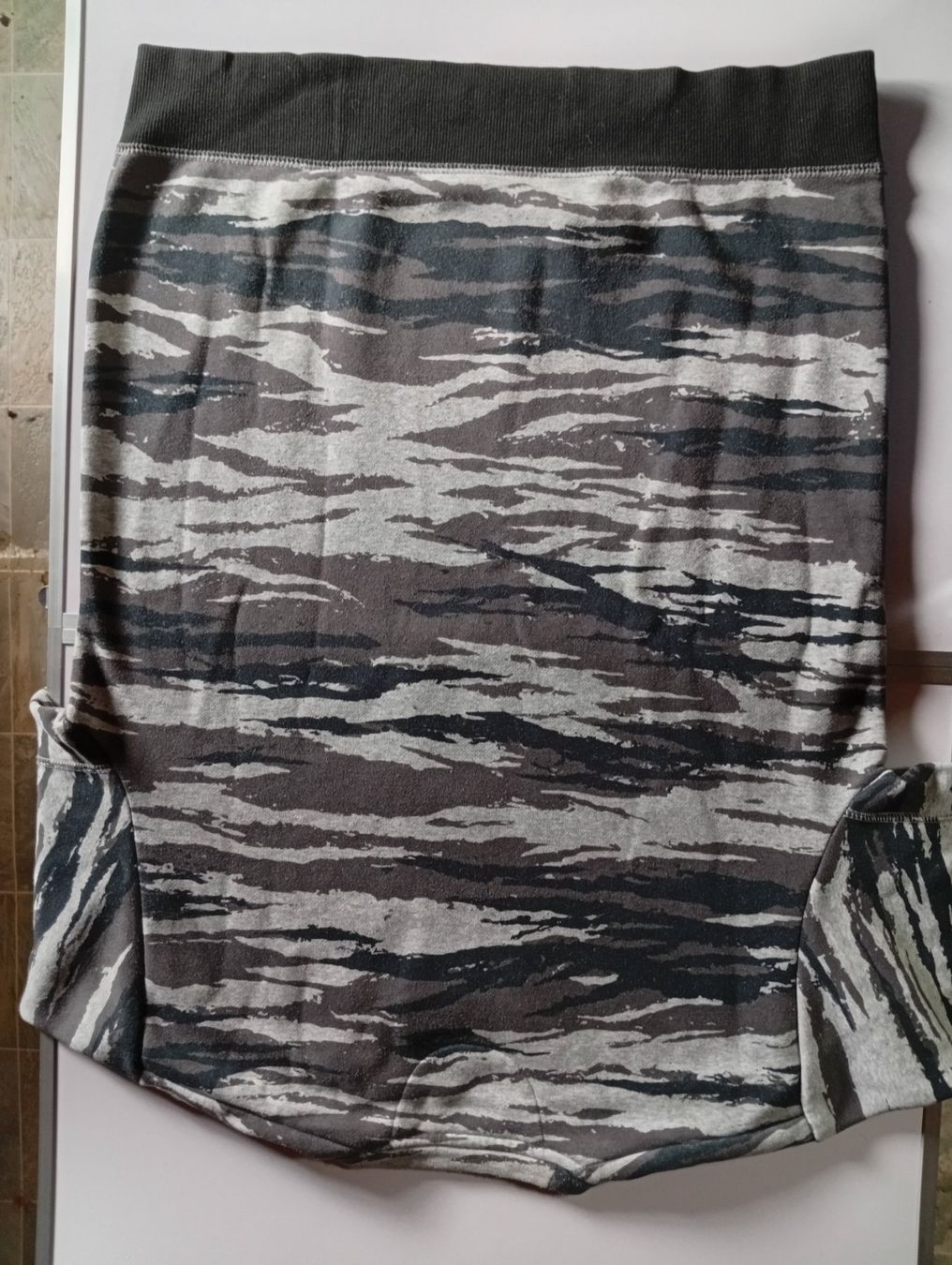 Adidas Maglioni & Felpe: Adidas pull – Usato da Perrefitte venduto da 36B 3