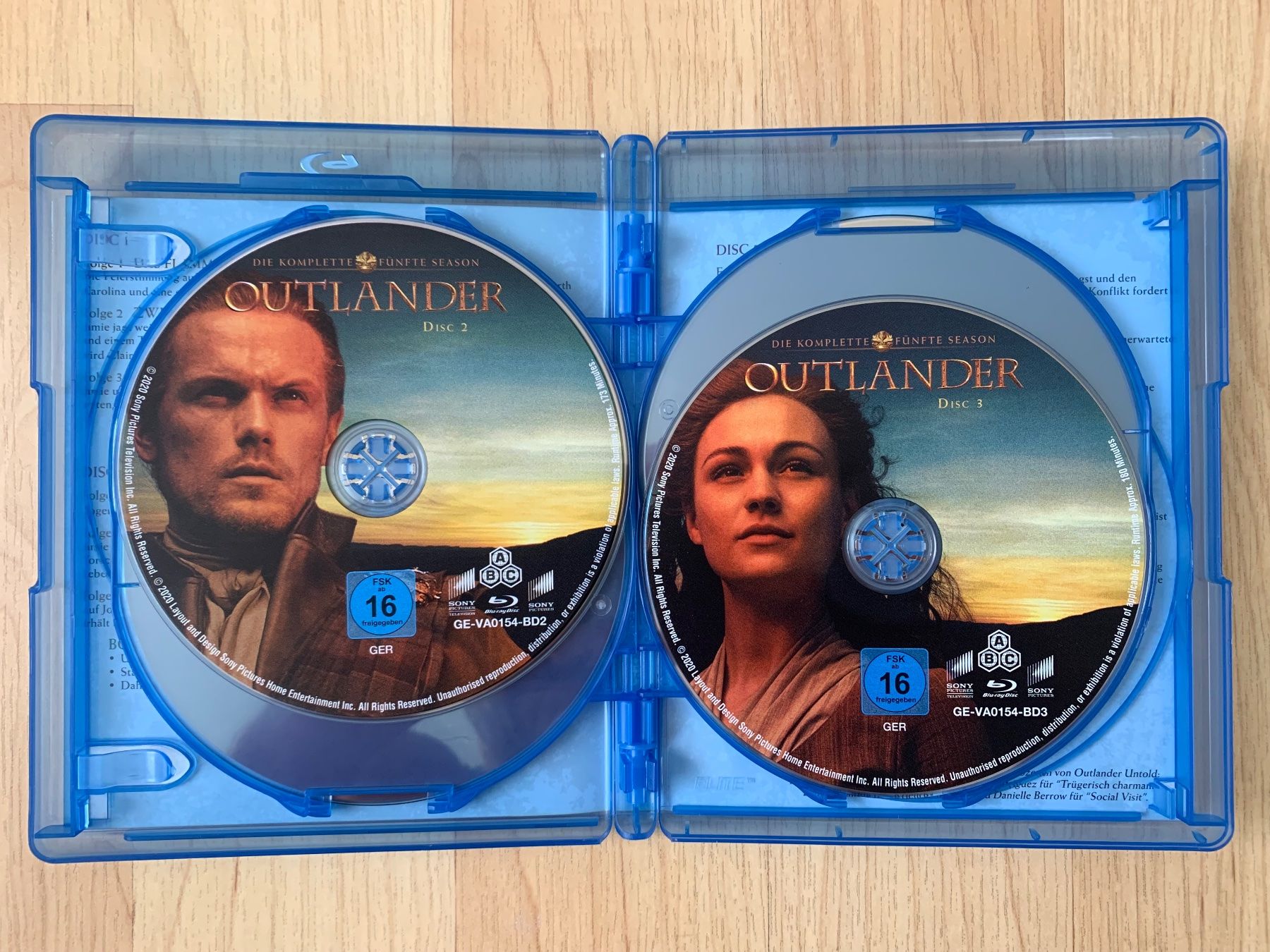 Tutti i DVDs: Outlander - Staffel 5 (Blu Ray) – Usato da Sissach venduto da BeetleMouse 2