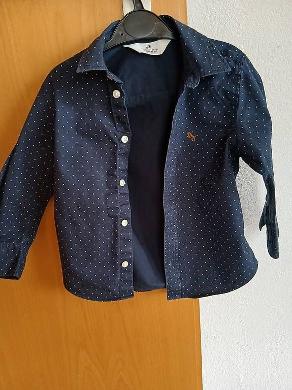 Chemises, T-shirts & Polos: Hemd Junge / 98 – D'occasion à Dietfurt par Many06